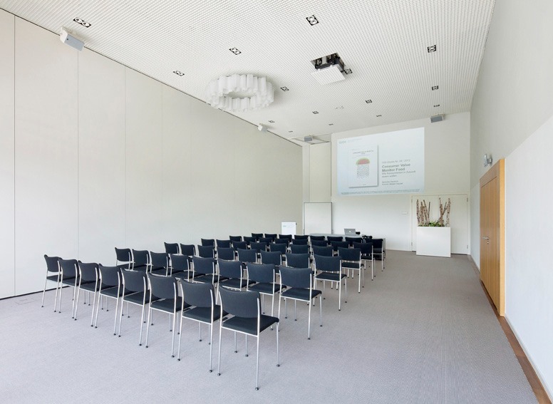 Modern seminar rooms at the GDI – filled with natural light, flexible and inspiring Modern seminar rooms at the GDI – filled with natural light, flexible and inspiring